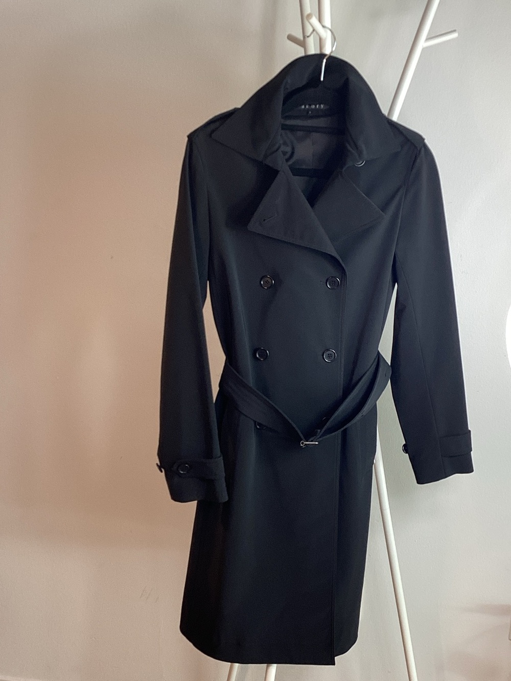 VINTAGE Theory Black Trench Coat